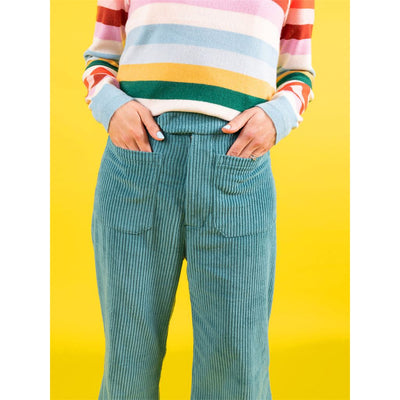 Tilly and the Buttons Pattern 1025 Jessa Image 3 From Patternsandplains.com