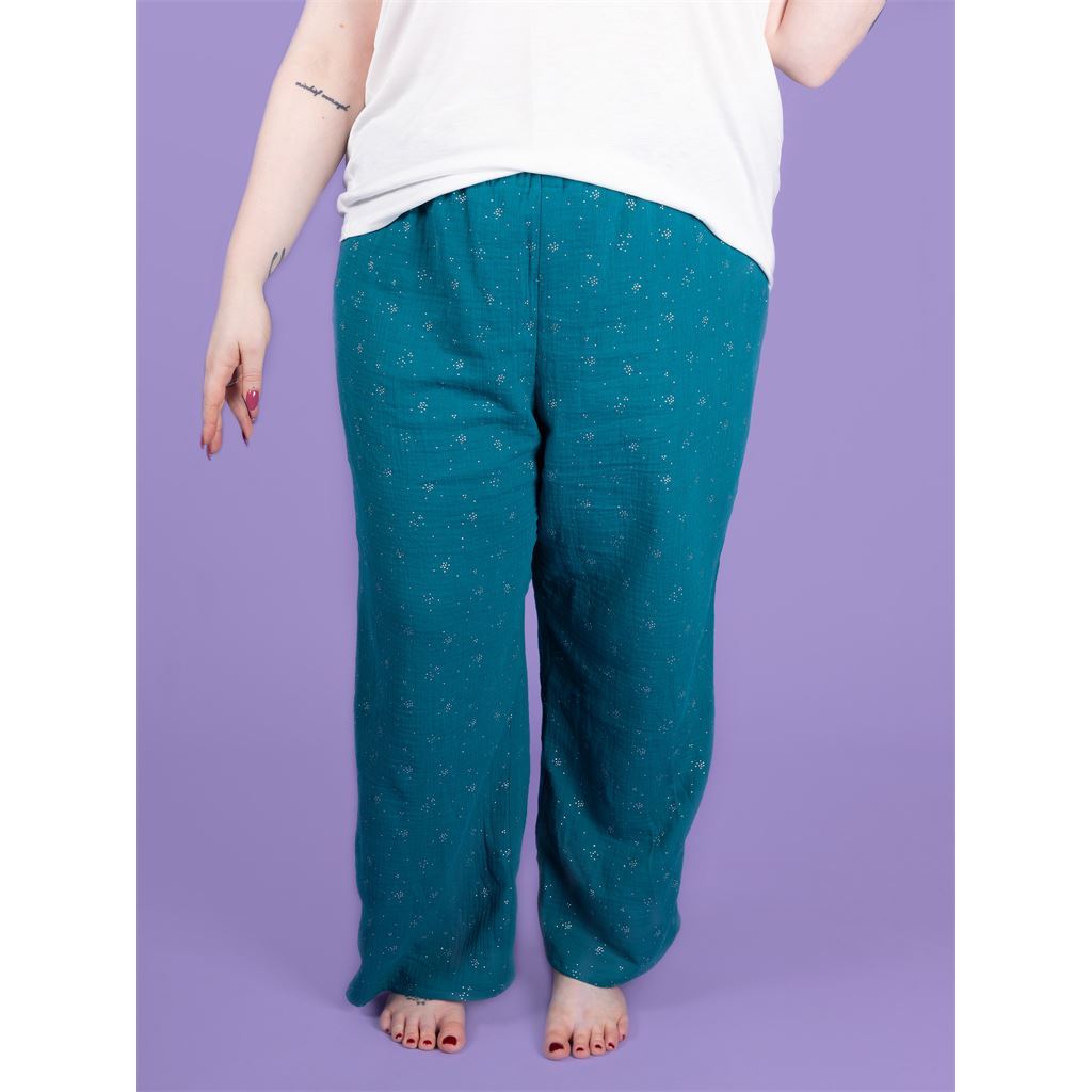 Tilly and the Buttons Pattern 1029 Jaimie Image 3 From Patternsandplains.com