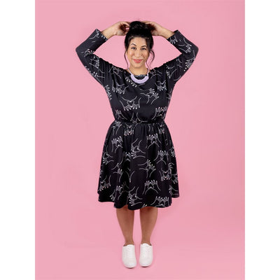 Tilly and the Buttons Pattern 1031 Lotta Image 2 From Patternsandplains.com