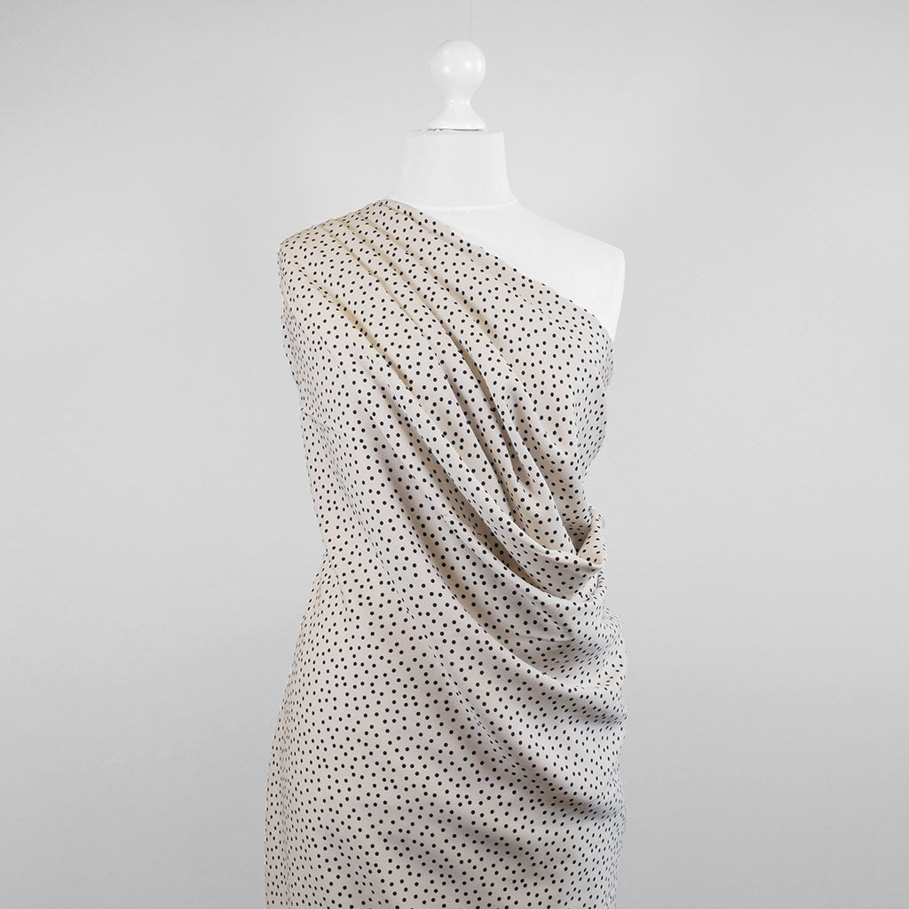 Linz - Parchment Cream Dotty Viscose Woven Twill Fabric Mannequin Wide Image from Patternsandplains.com