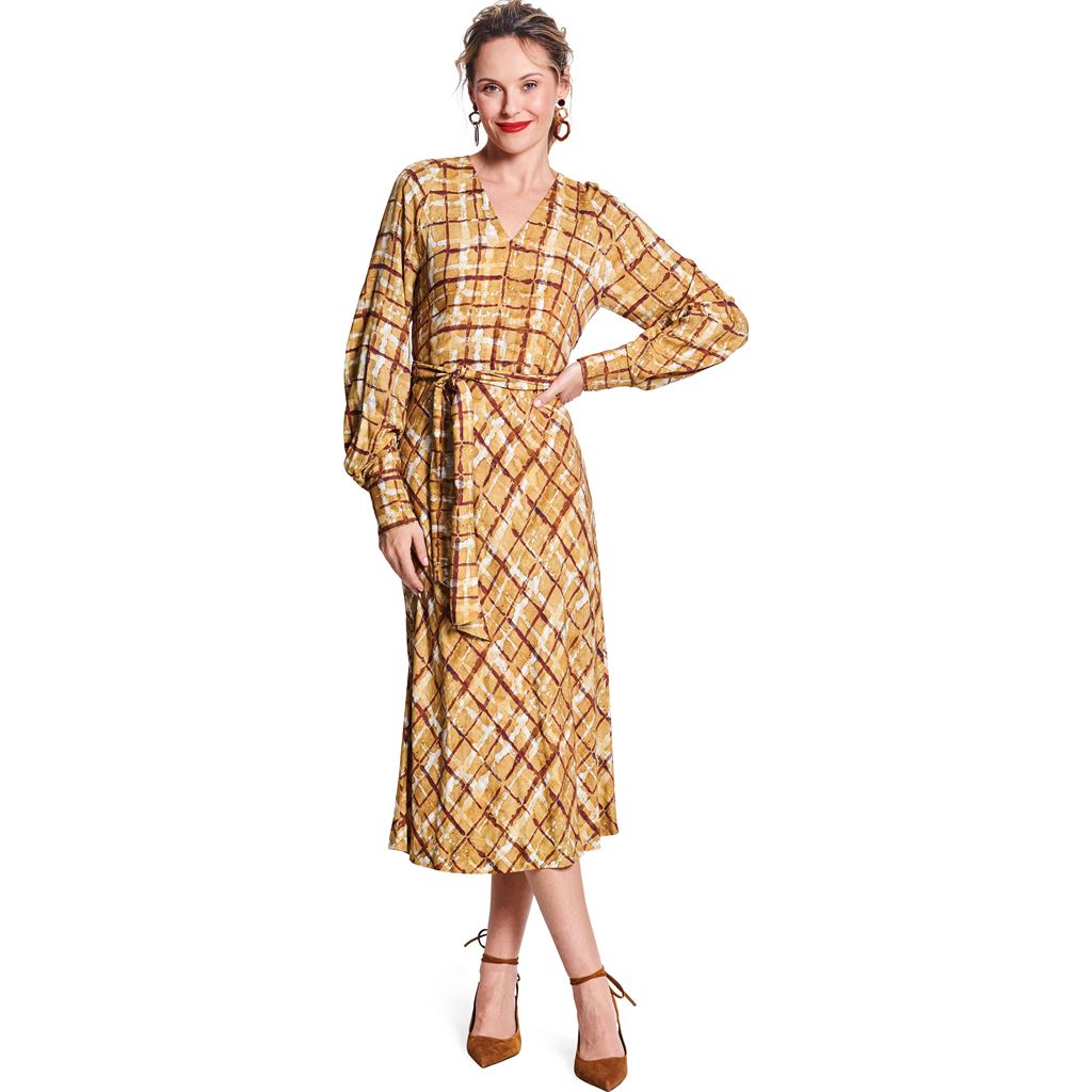 Burda Style Pattern 5777 Misses Dress B5777 Image 2 From Patternsandplains.com