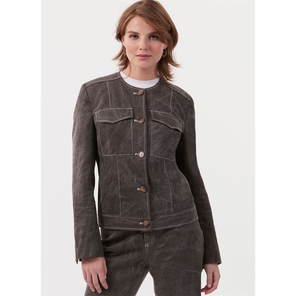 McCall's Pattern M8474 Misses Jacket by Melissa Watson 8474 Image 2 From Patternsandplains.com