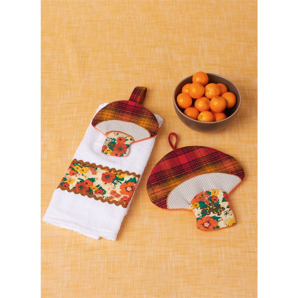 McCall's Pattern M8545 Kitchen Holiday Décor 8545 Image 7 From Patternsandplains.com