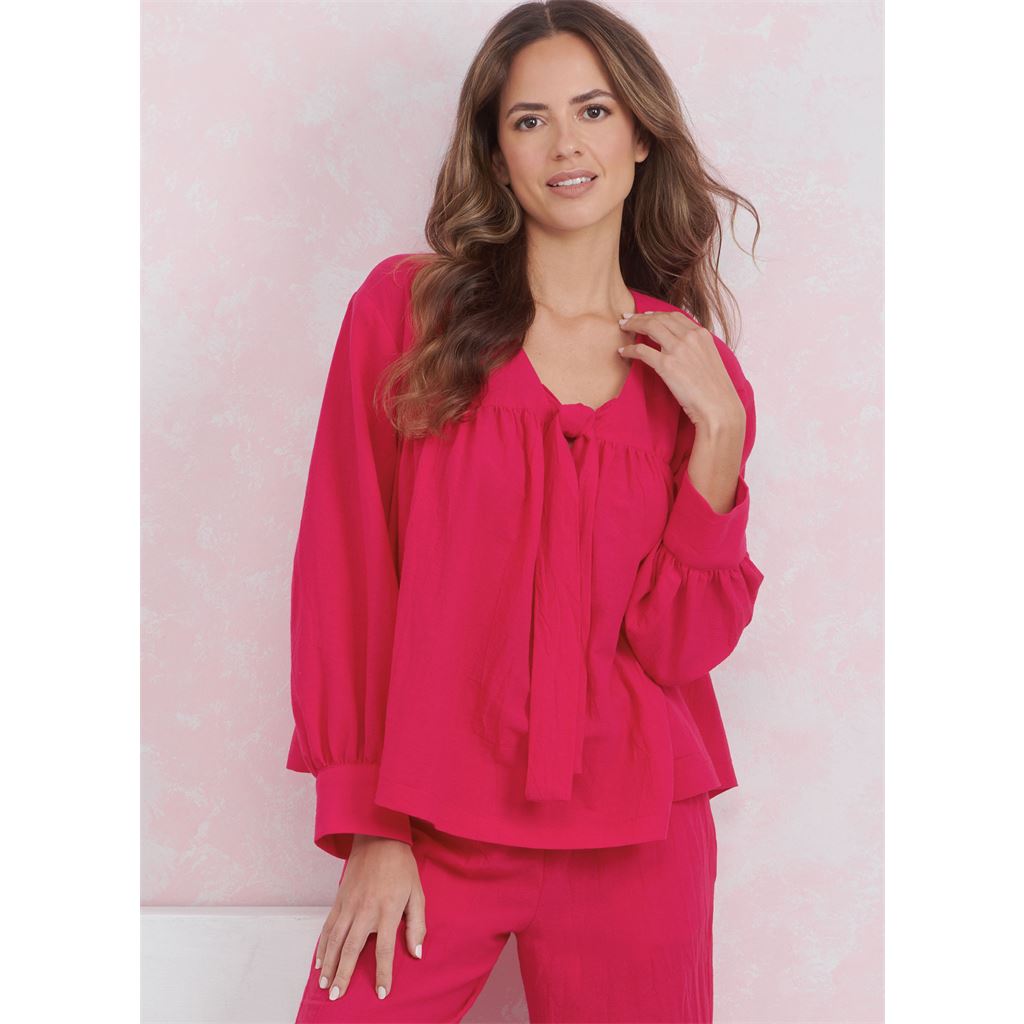 Simplicity Sewing Pattern S9928 Misses Lounge Tops Pants and Shorts 9928 Image 2 From Patternsandplains.com