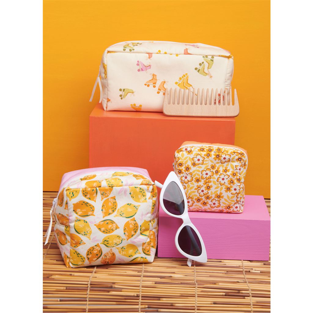 Simplicity Sewing Pattern S9937 Hat Tote Bag and Zipper Cases 9937 Image 4 From Patternsandplains.com