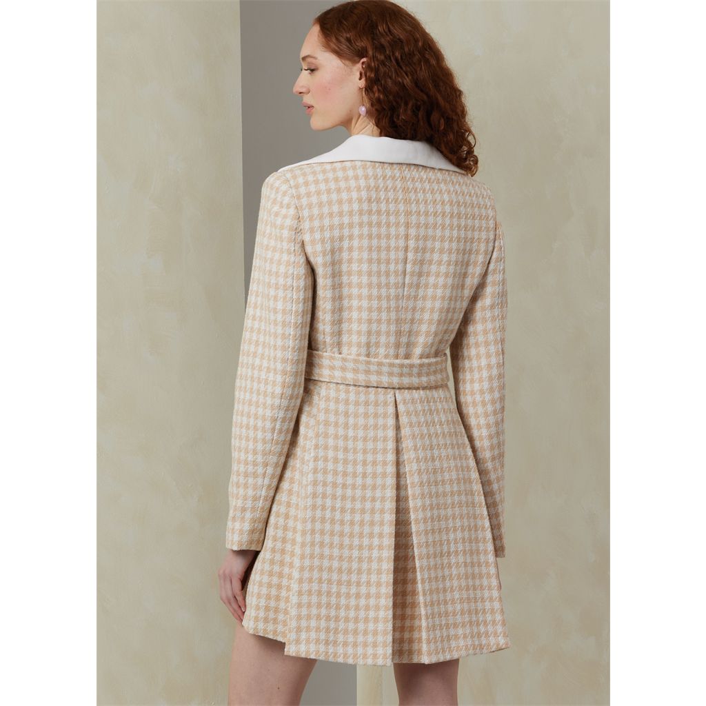 Vogue Pattern V2092 Misses Coats 2092 Image 6 From Patternsandplains.com