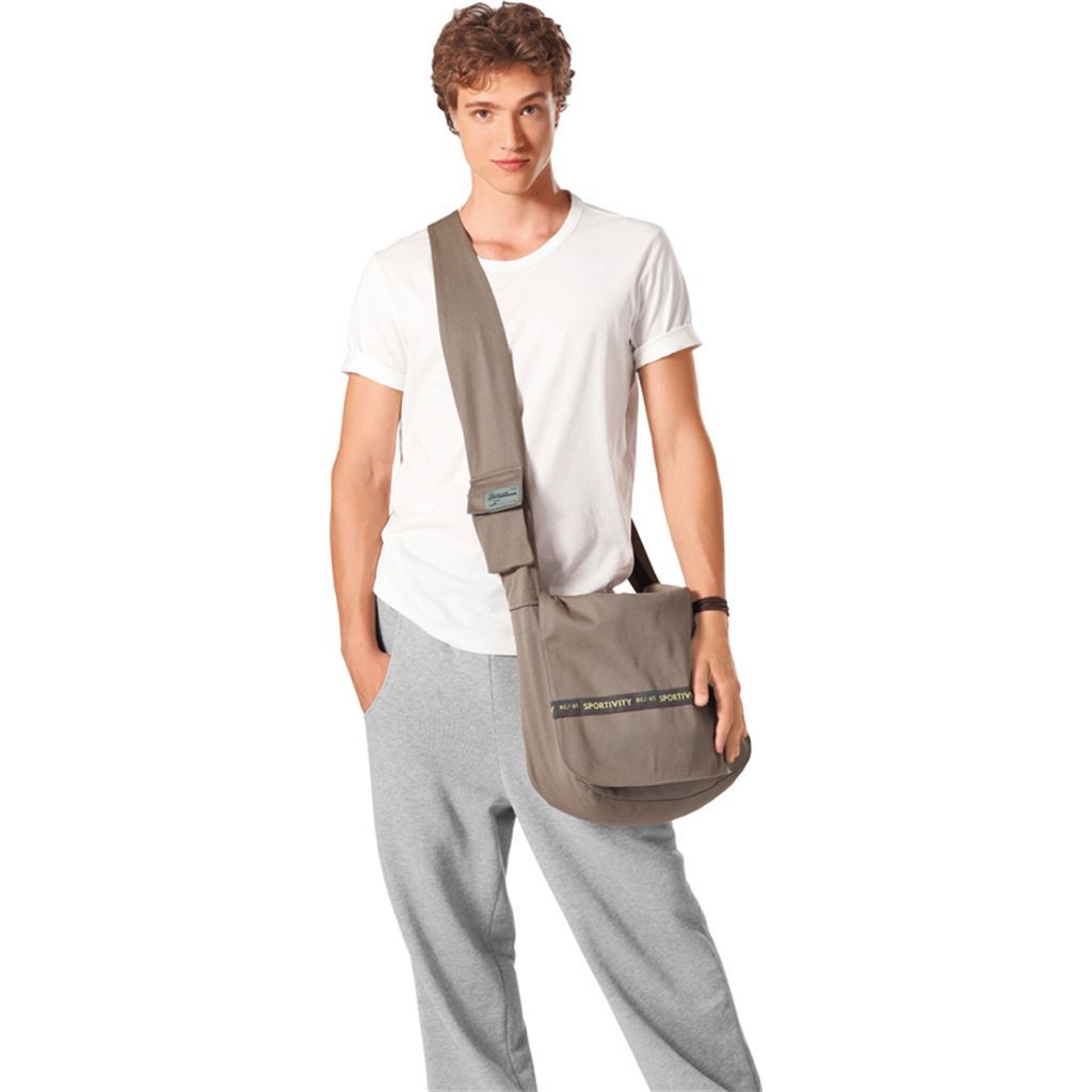 Burda Style B7223 Bag Sewing Pattern 7223 Image 3 From Patternsandplains.com