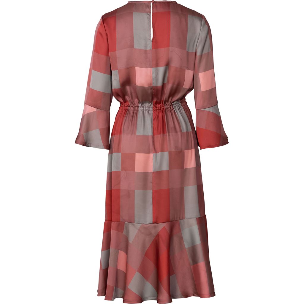 Burda Style Pattern 5884 Misses Blouse and Dress B5884 Image 7 From Patternsandplains.com