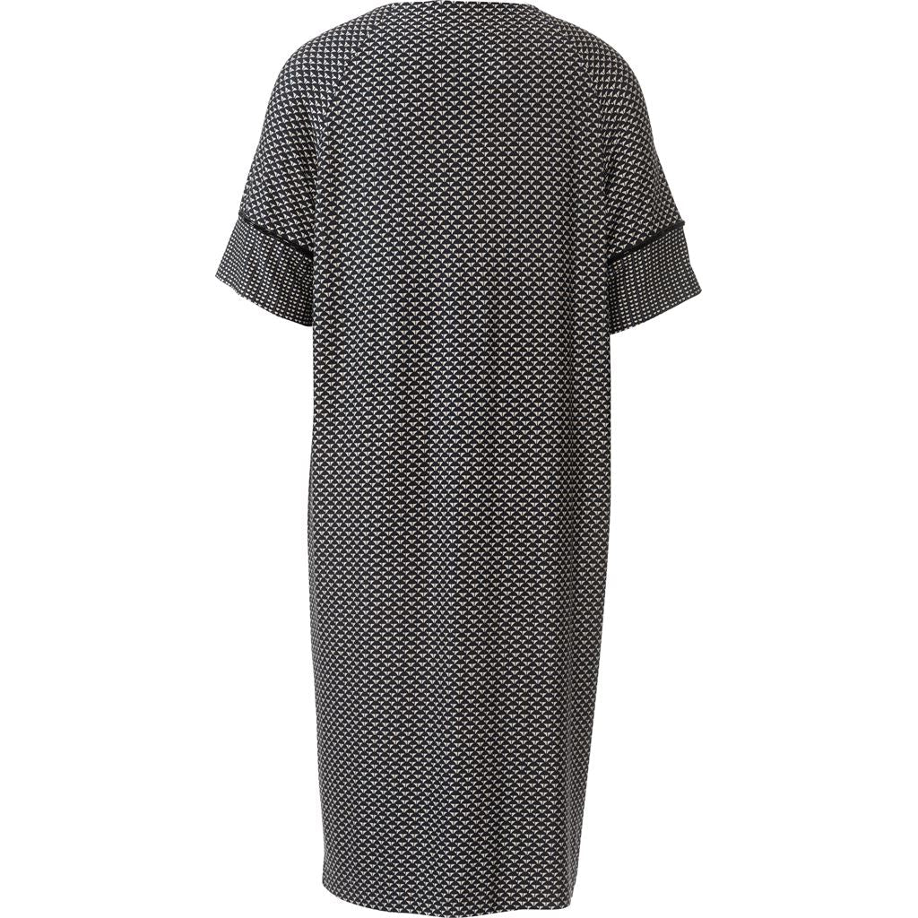 Burda Style Pattern 6018 Misses Dress and Top B6018 Image 3 From Patternsandplains.com