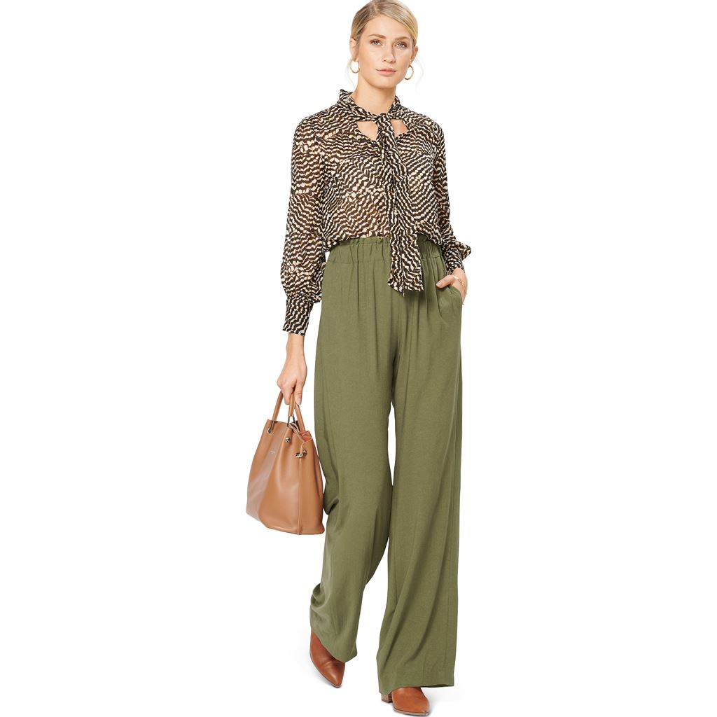 Burda Style Pattern 6148 Misses Trousers and Pants B6148 Image 2 From Patternsandplains.com