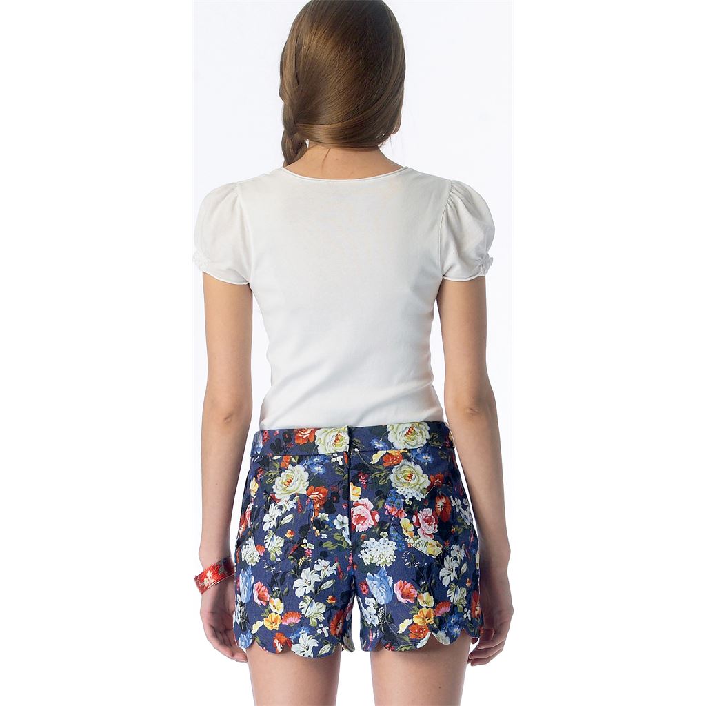 McCall's Pattern M6930 Misses Shorts and Pants 6930 Image 5 From Patternsandplains.com.jpg