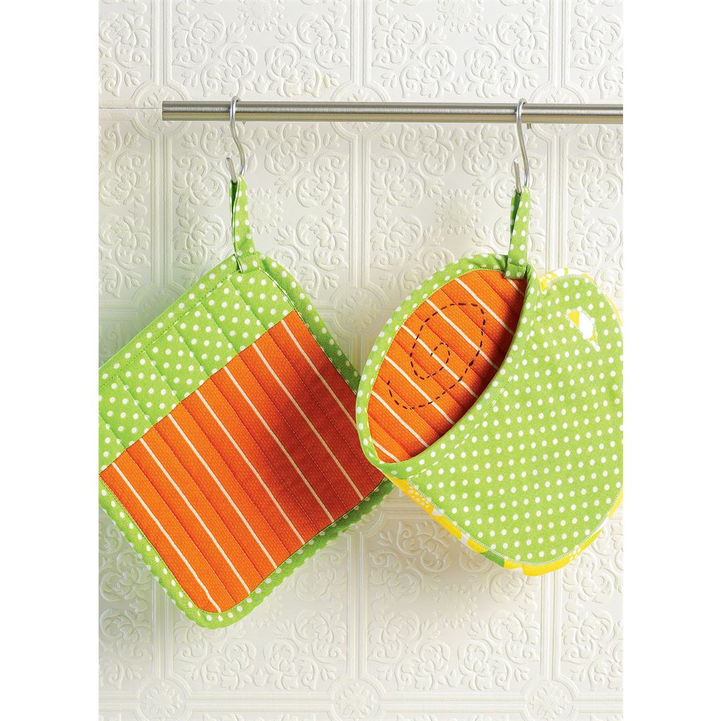 McCall's Pattern M6978 Apron and Kitchen Accessories 6978 Image 3 From Patternsandplains.com.jpg