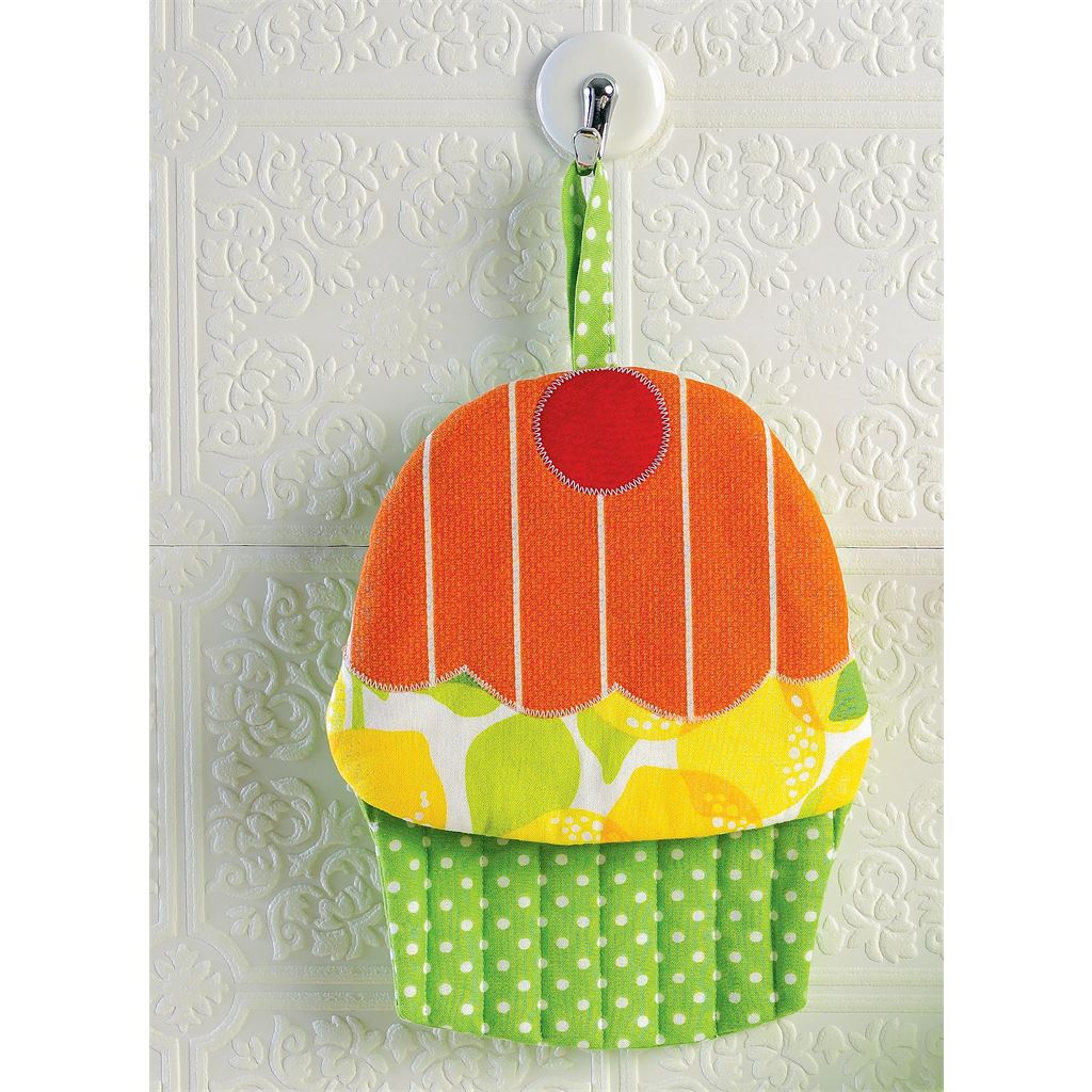 McCall's Pattern M6978 Apron and Kitchen Accessories 6978 Image 4 From Patternsandplains.com.jpg