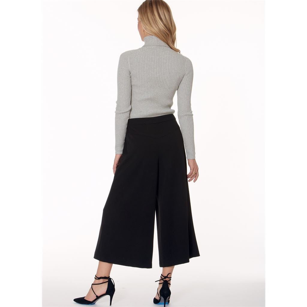 McCall's Pattern M7475 Misses Flared Skirts Shorts and Culottes 7475 Image 10 From Patternsandplains.com.jpg