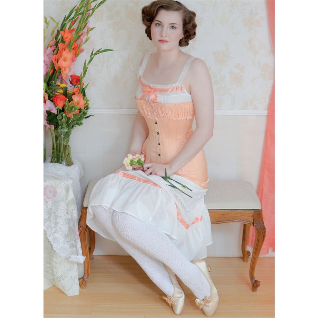 McCall's Pattern M7915 Misses Costume 7915 Image 2 From Patternsandplains.com