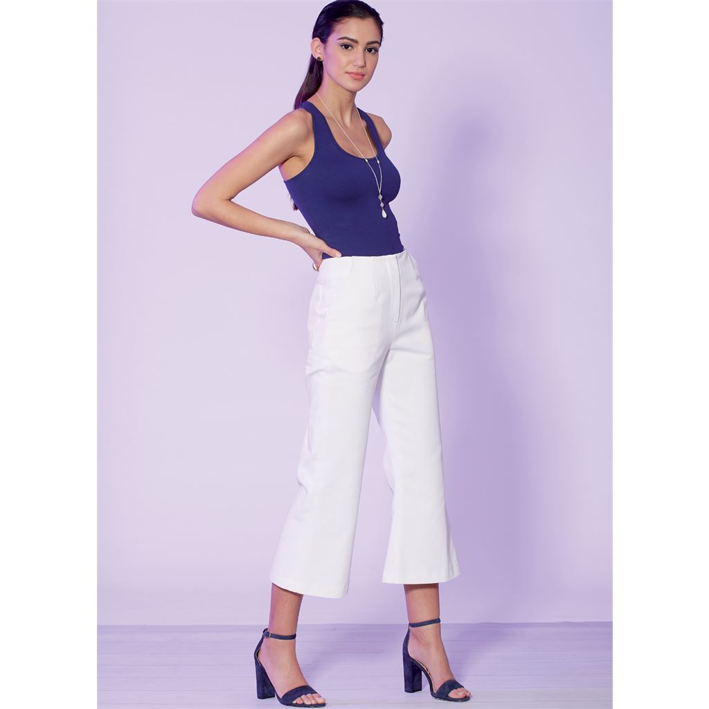 McCall's Pattern M7934 Misses Miss Petite Shorts and Pants 7934 Image 6 From Patternsandplains.com