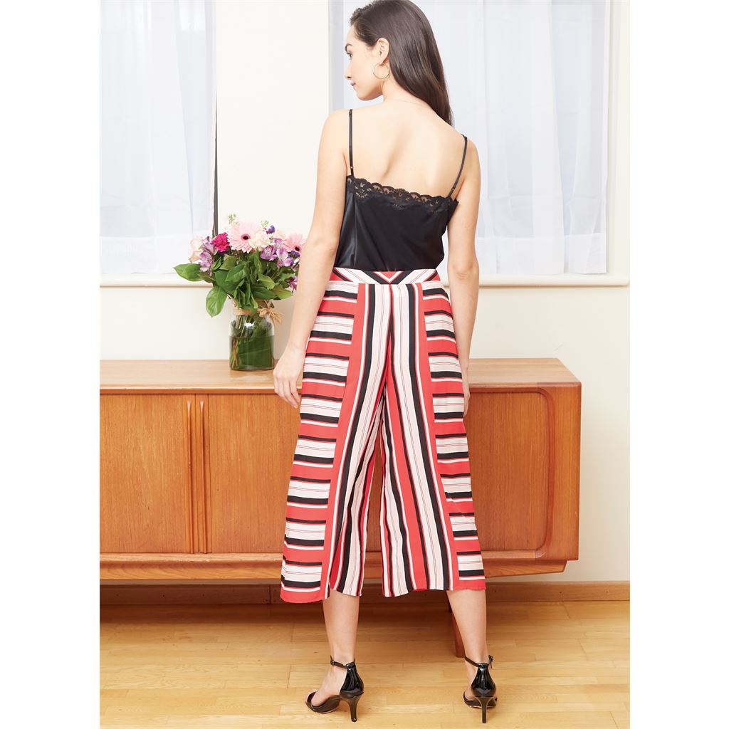 McCall's Pattern M7961 Misses Shorts and Pants 7961 Image 9 From Patternsandplains.com