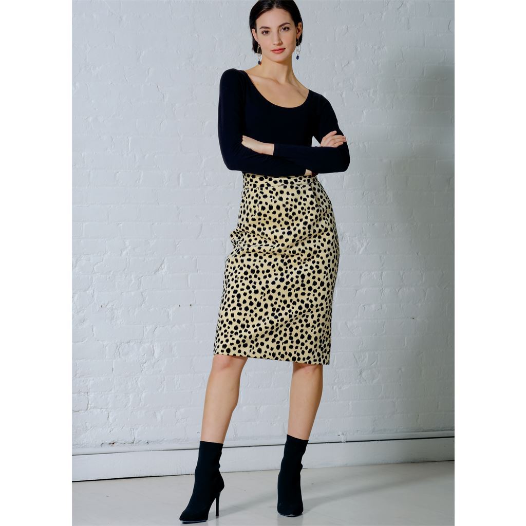 McCall's Pattern M8004 Misses Skirt and Belt 8004 Image 5 From Patternsandplains.com