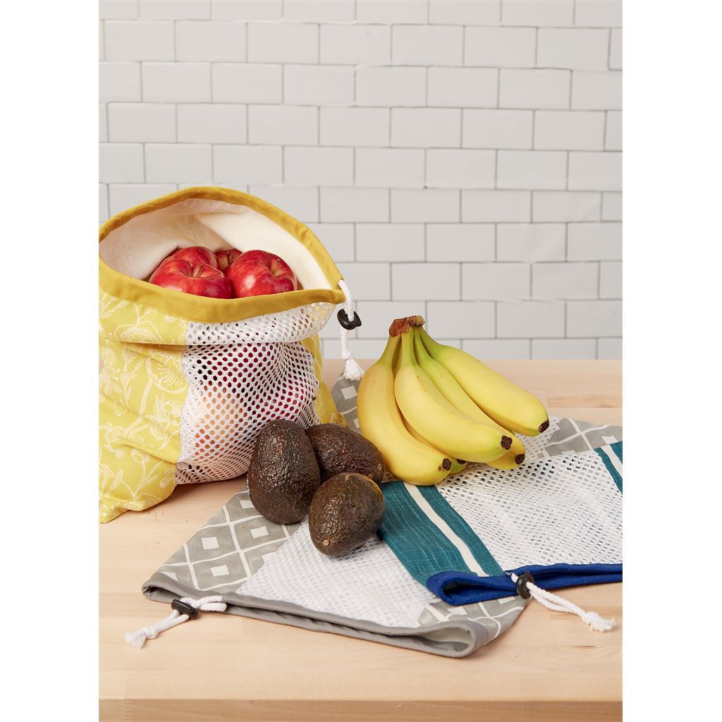 McCall's Pattern M8236 Fruit and Vegetable Bags Mop Pad Coffee Filters Bin and Bag 8236 Image 2 From Patternsandplains.com