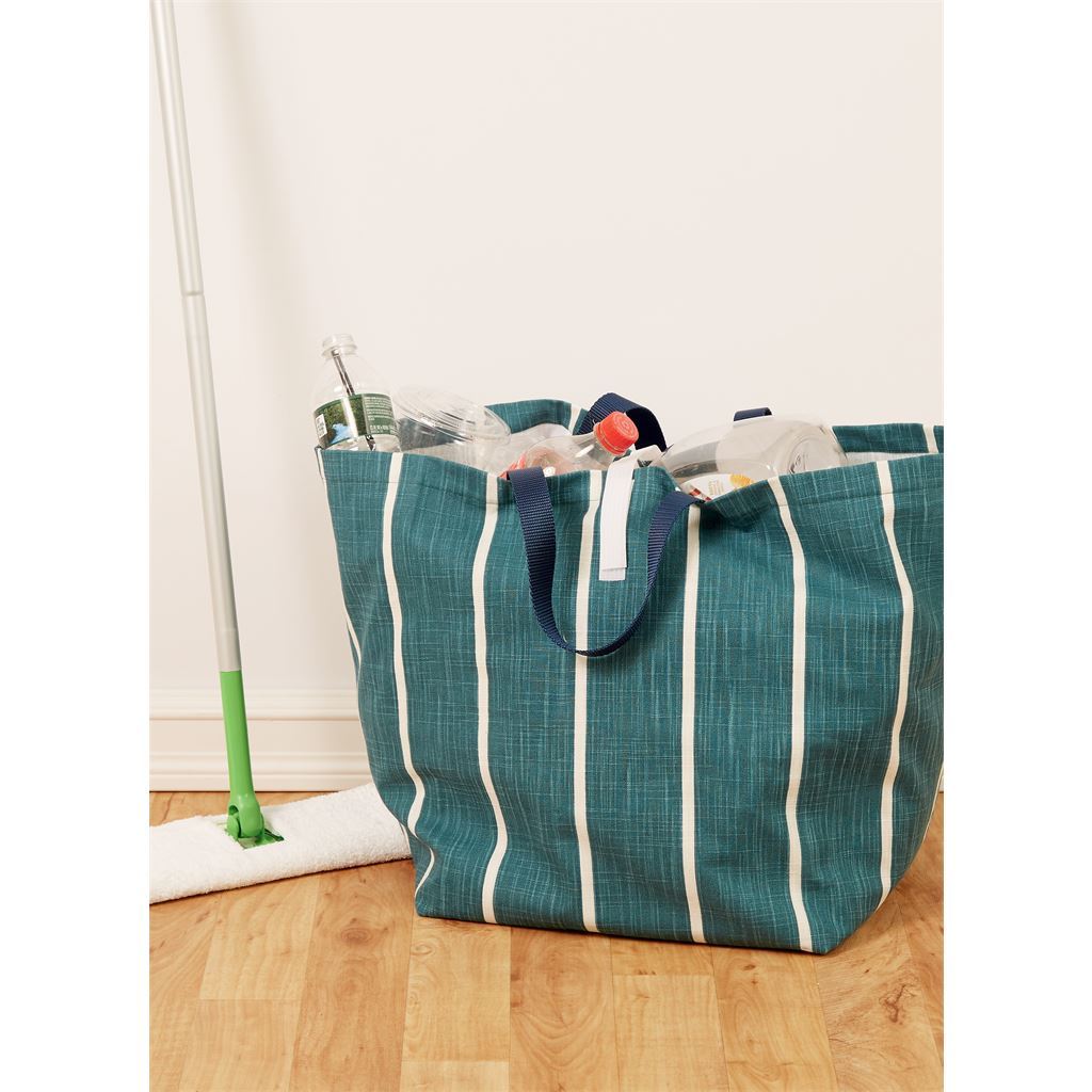 McCall's Pattern M8236 Fruit and Vegetable Bags Mop Pad Coffee Filters Bin and Bag 8236 Image 5 From Patternsandplains.com