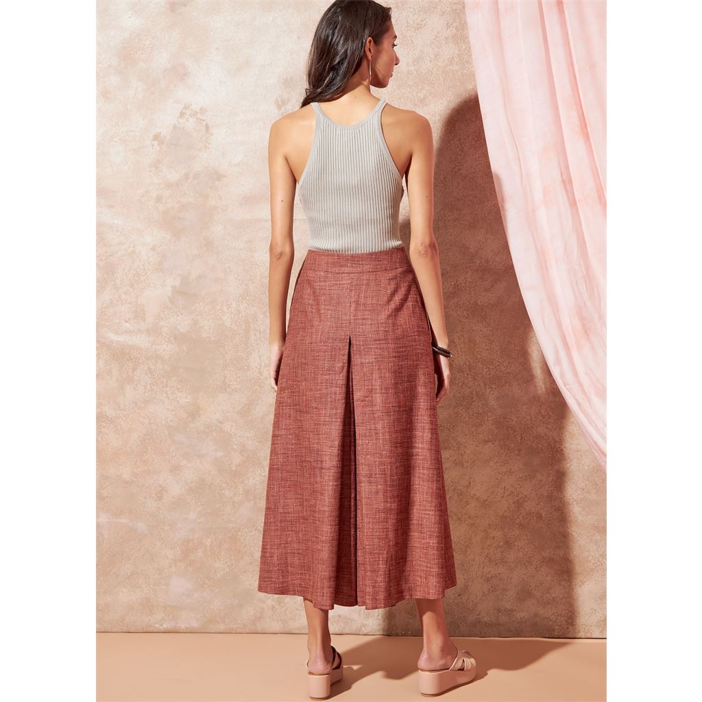 McCall's Pattern M8260 Misses Skirt Shorts and Pants 8260 Image 5 From Patternsandplains.com