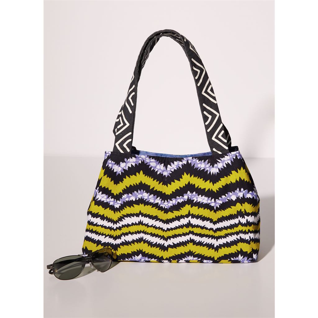 McCall's Pattern M8307 Bags and Totes 8307 Image 5 From Patternsandplains.com