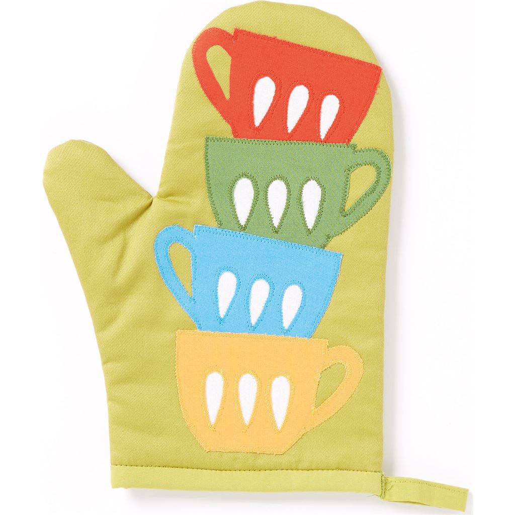 McCall's Pattern M8377 Apron and Kitchen Accessories 8377 Image 5 From Patternsandplains.com