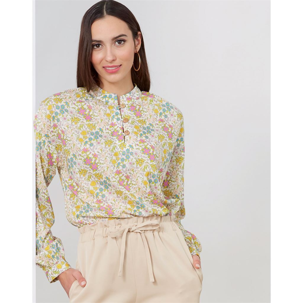 New Look Sewing Pattern N6704 Misses Top and Pull On Pant 6704 Image 2 From Patternsandplains.com