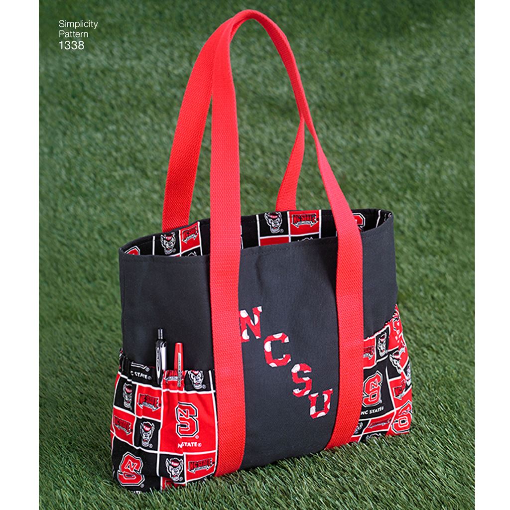 Simplicity Pattern 1338 Tote Bags in Three Sizes Backpack and Coin Purse Image 1 From Patternsandplains.com
