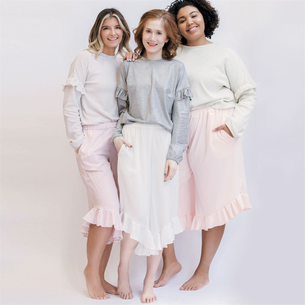 Simplicity Sewing Pattern S8995 Misses Lounge Pants and Knit Lounge Top 8995 Image 2 From Patternsandplains.com