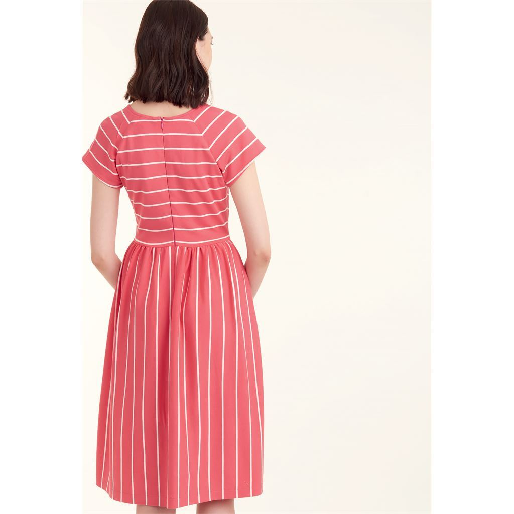 Simplicity Sewing Pattern S9136 Misses Dress 9136 Image 4 From Patternsandplains.com