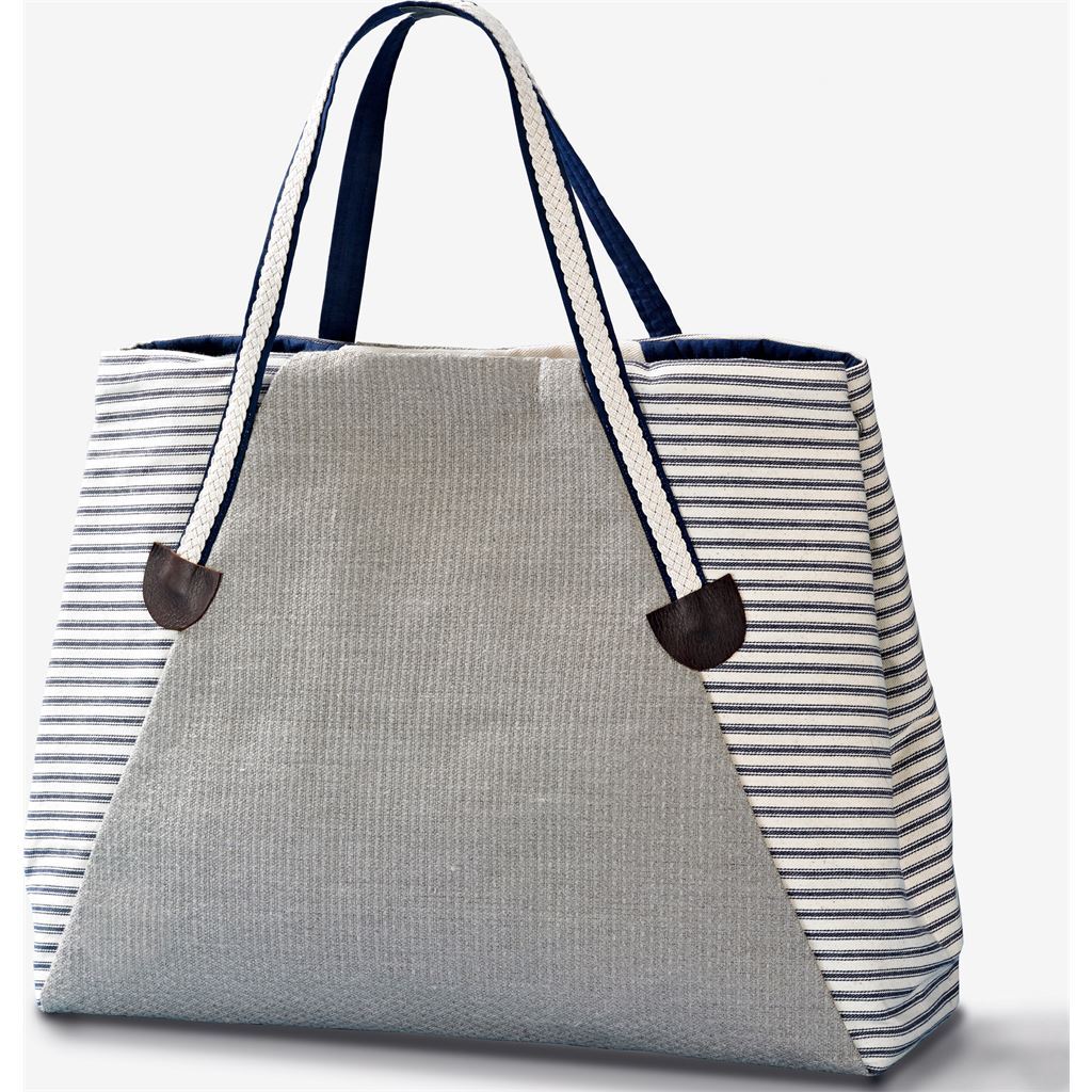 Simplicity Sewing Pattern S9398 Assorted Tote Bag Purse and Clutch 9398 Image 4 From Patternsandplains.com