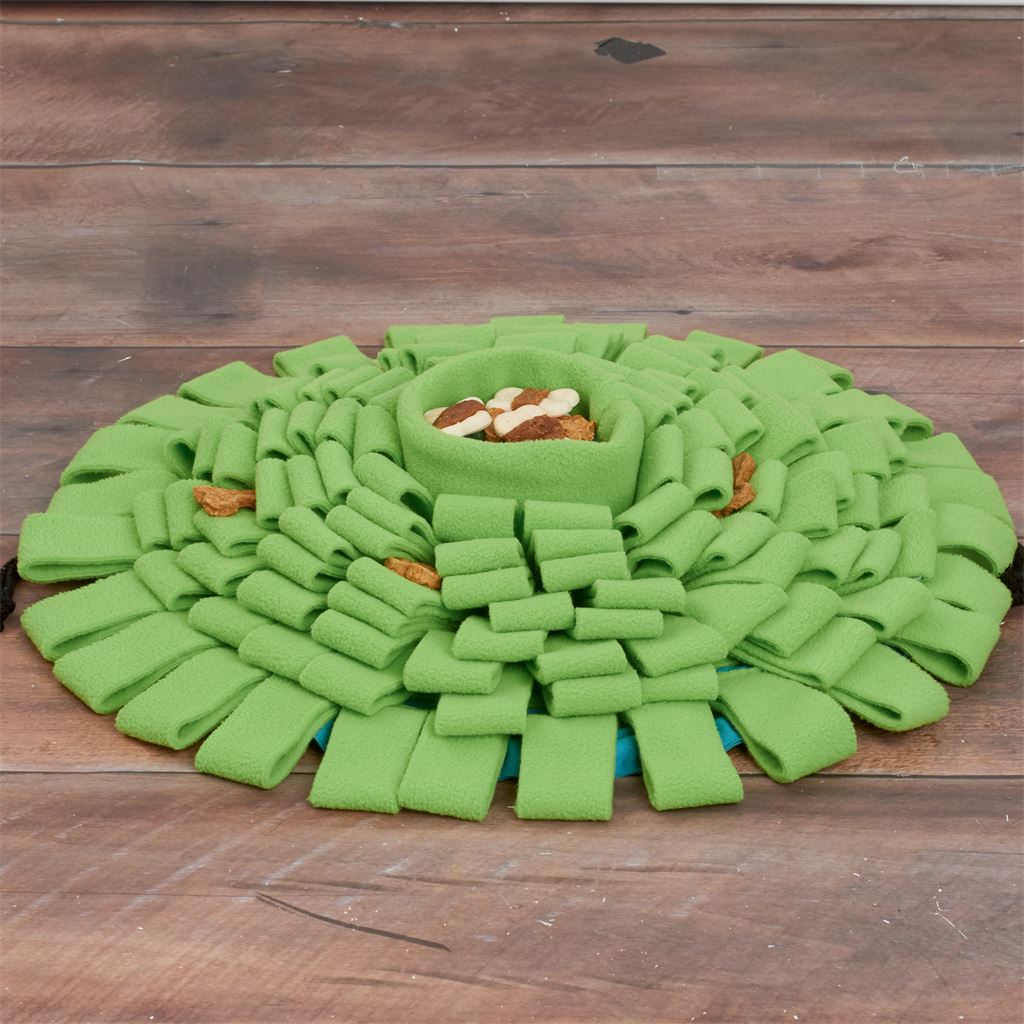 Simplicity Sewing Pattern S9445 Pet Bed in Two Sizes Chair Cover and Play Mats 9445 Image 5 From Patternsandplains.com