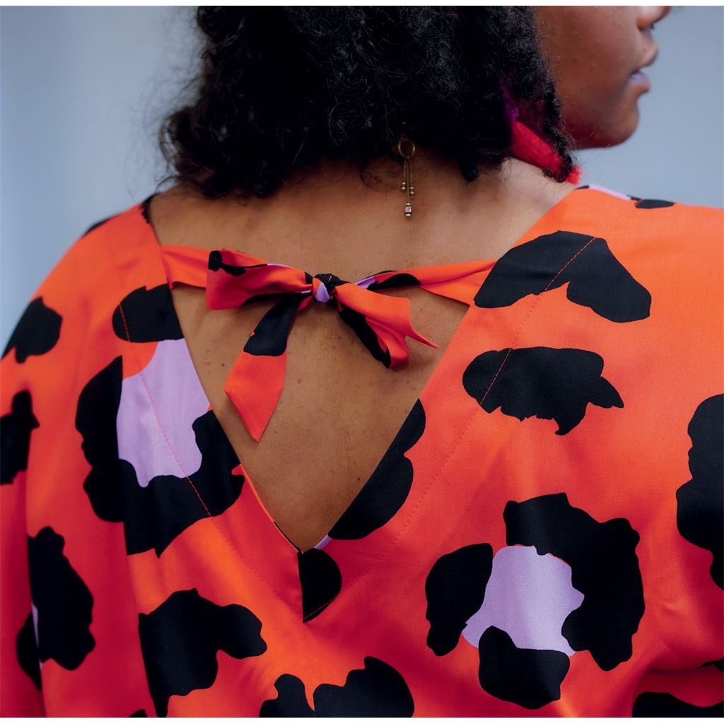 Simplicity Sewing Pattern S9551 Womens Tops Skirt and Shorts 9551 Image 4 From Patternsandplains.com