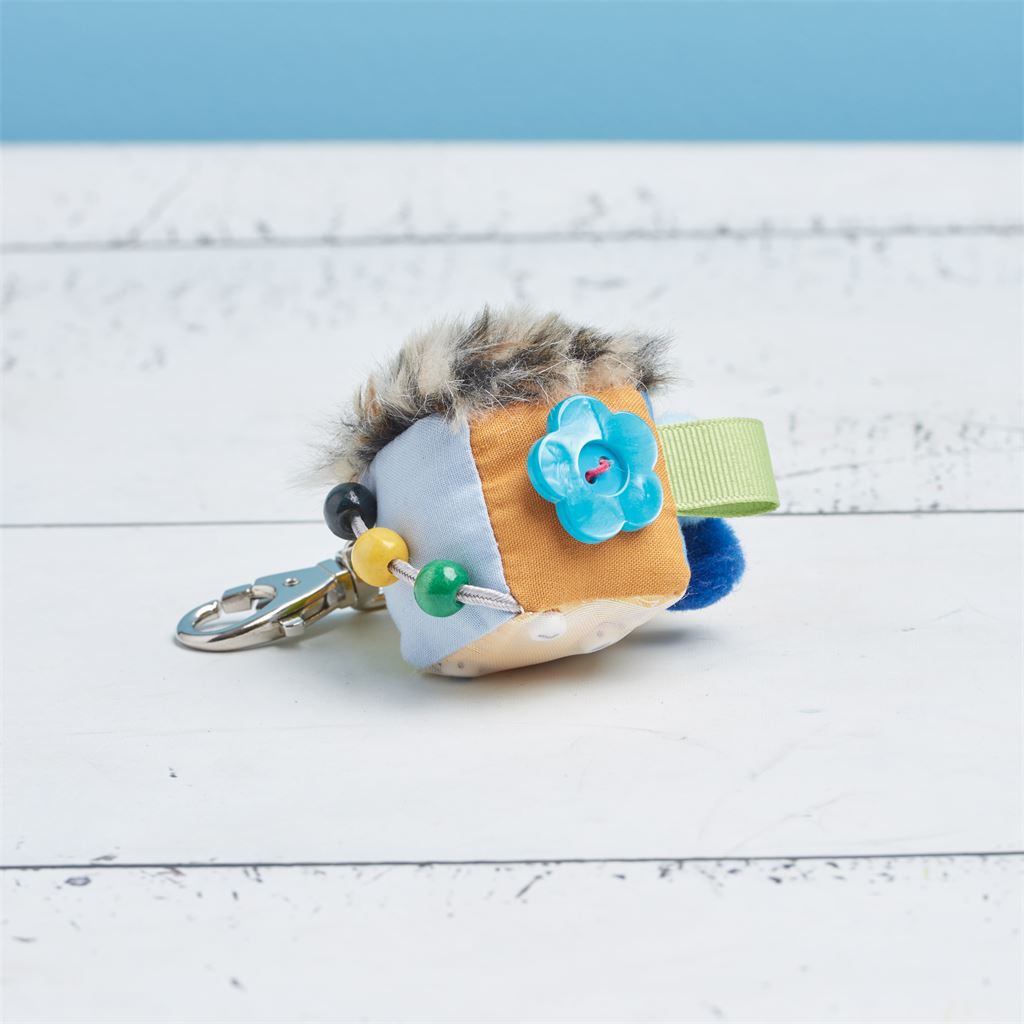 Simplicity Sewing Pattern S9575 Fidget Pages Quilt Zipper Case and Key Fob 9575 Image 5 From Patternsandplains.com