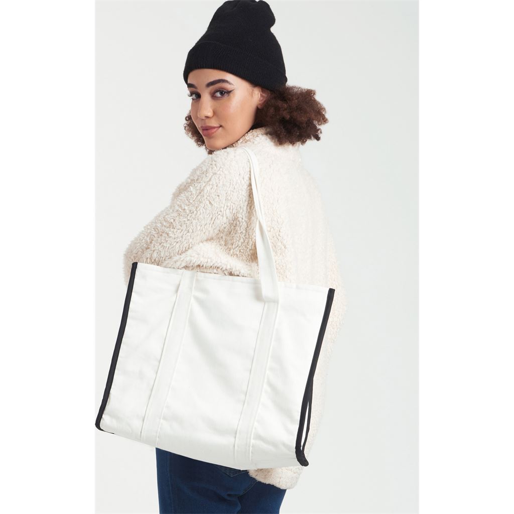 Simplicity Sewing Pattern S9618 Tote Bag in Three Sizes 9618 Image 2 From Patternsandplains.com