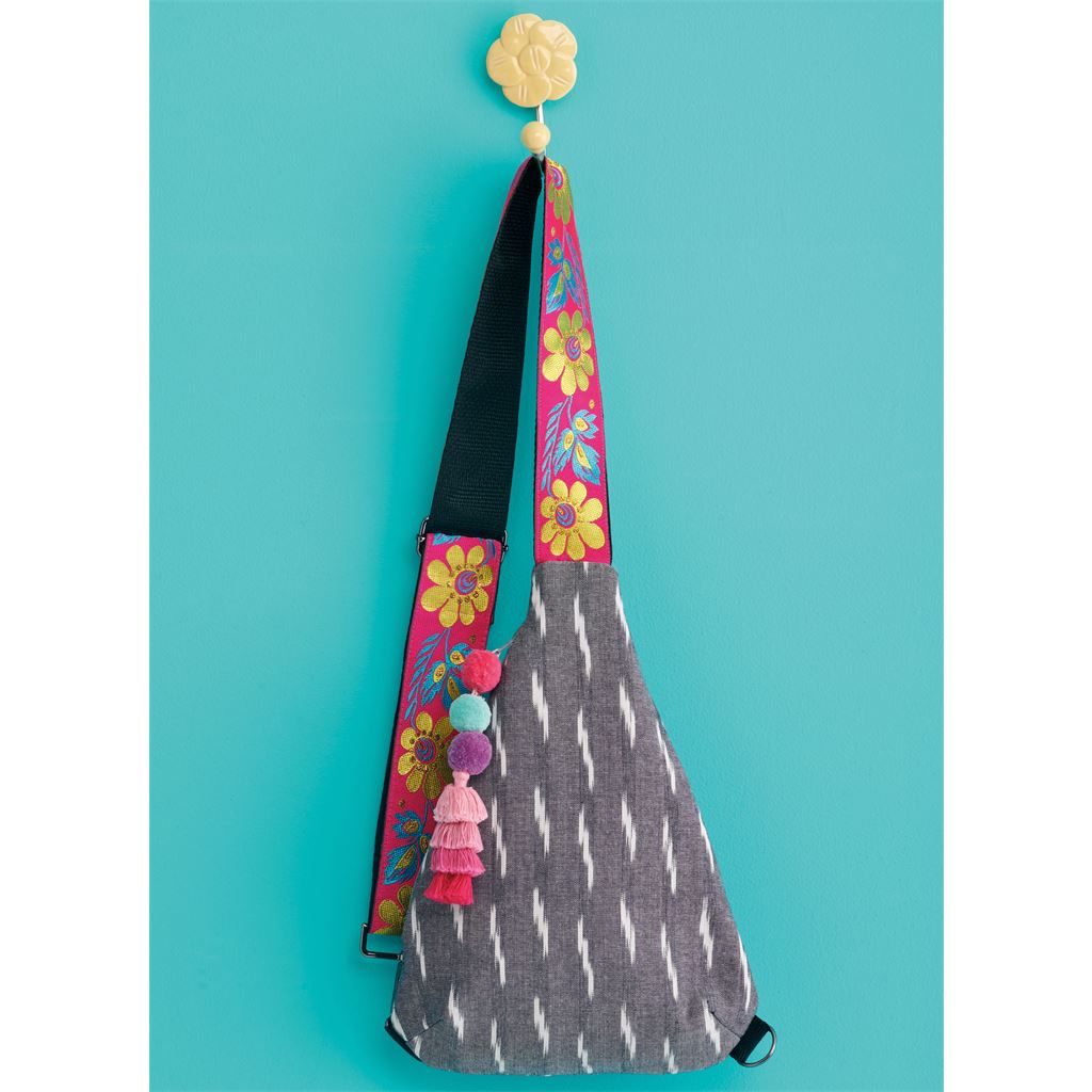 Simplicity Sewing Pattern S9803 Bags in Four Styles by Elaine Heigl Designs 9803 Image 4 From Patternsandplains.com