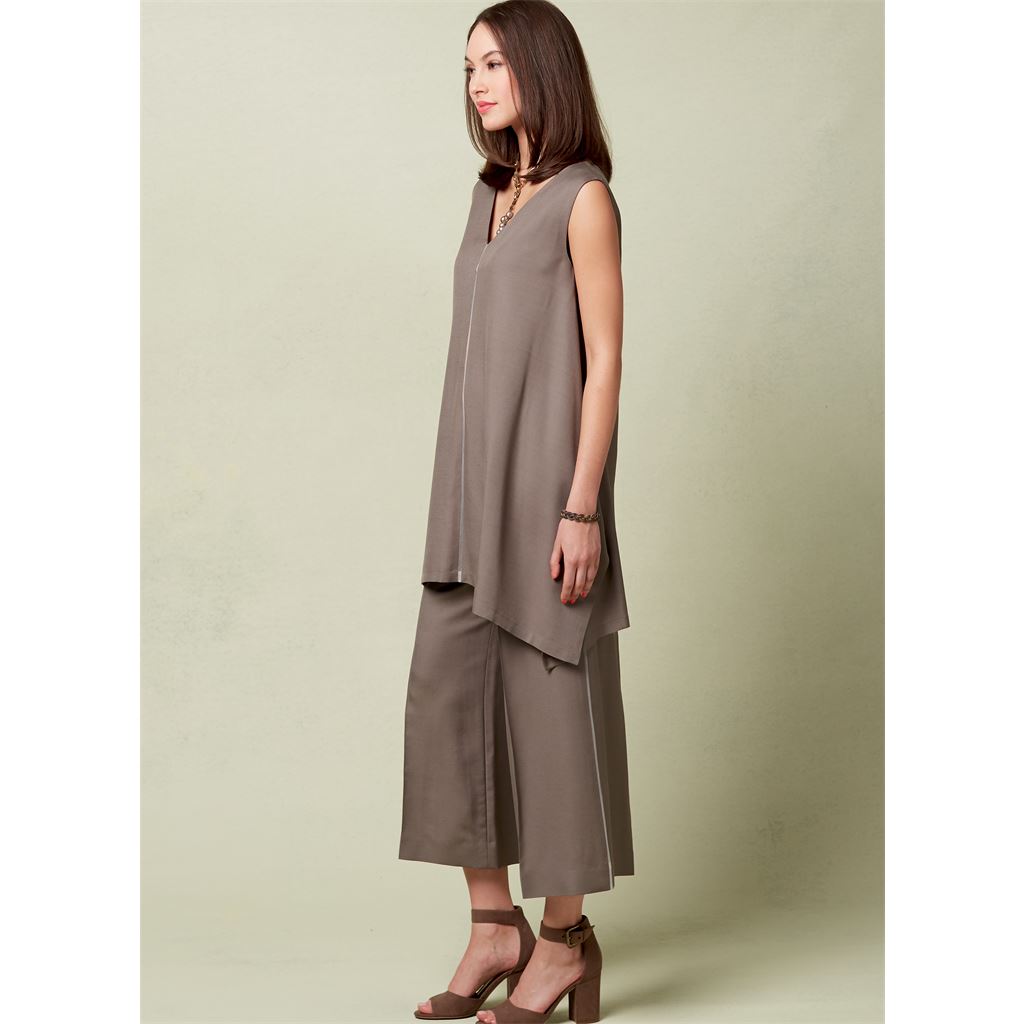 Vogue Pattern V1550 Misses Pullover Tunic with Uneven Hem and Wide Leg Pants 1550 Image 4 From Patternsandplains.com.jpg