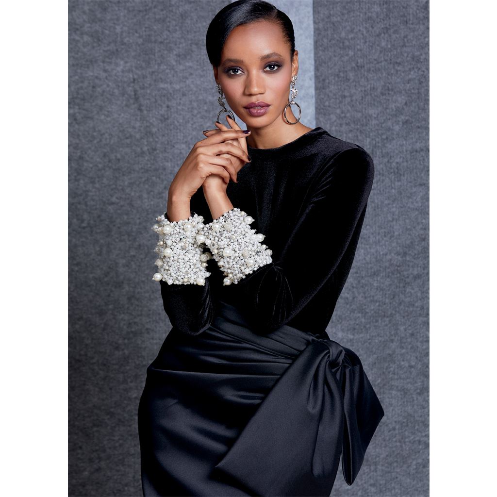 Vogue Pattern V1605 Misses Top and Skirt 1605 Image 5 From Patternsandplains.com