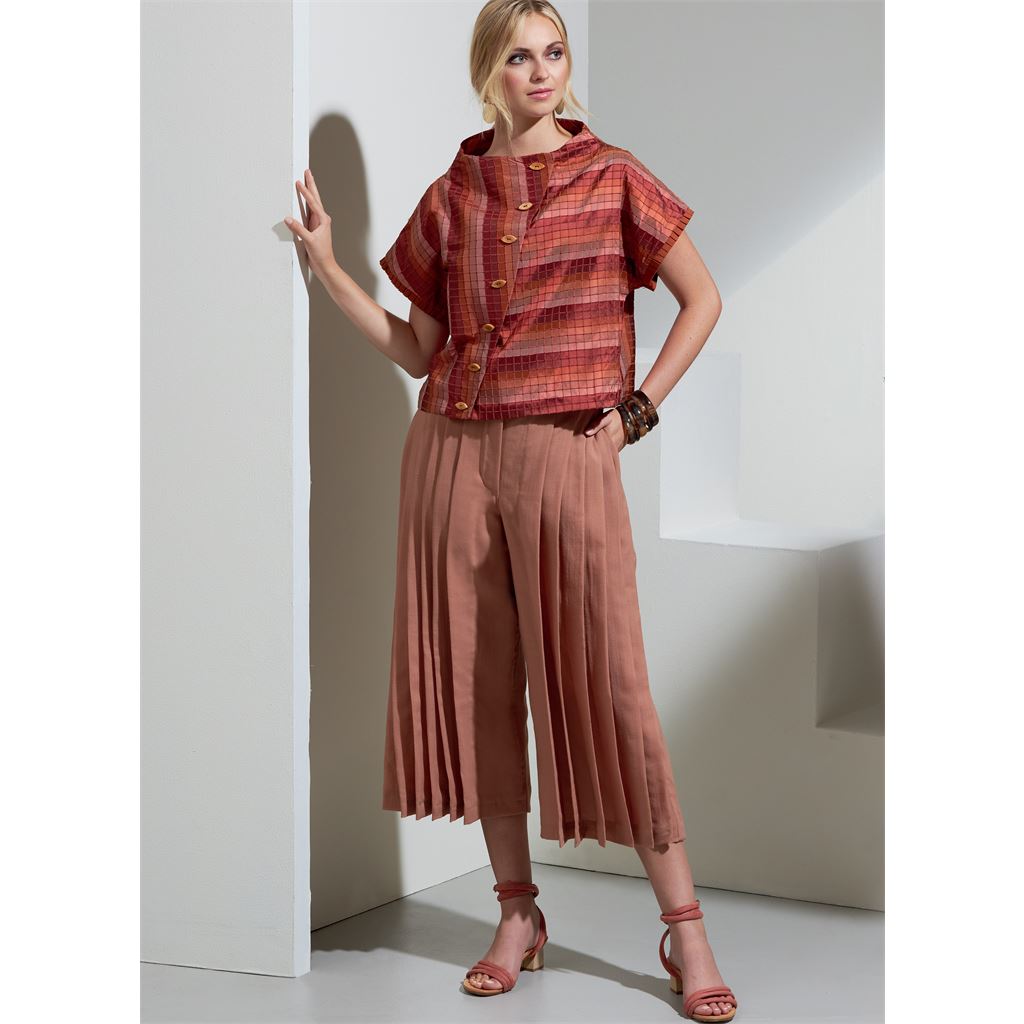 Vogue Pattern V1868 Misses Top and Pants 1868 Image 3 From Patternsandplains.com