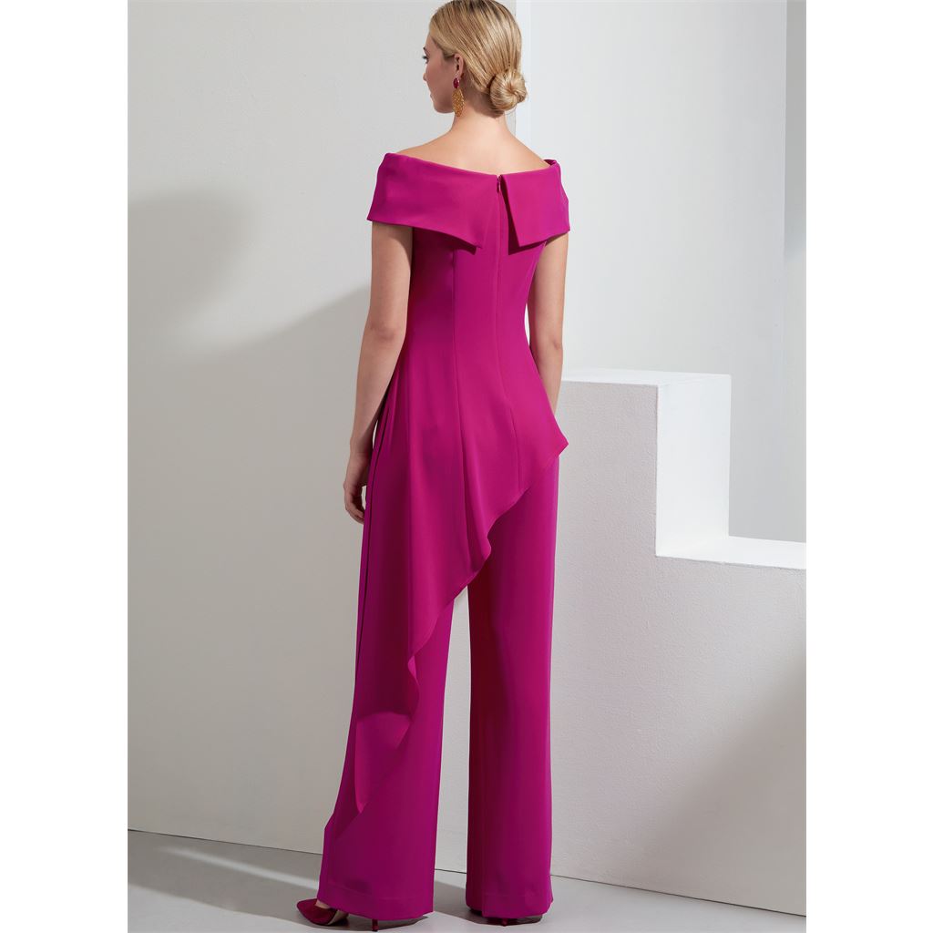 Vogue Pattern V1869 Misses and Misses Petite Top and Pants 1869 Image 3 From Patternsandplains.com