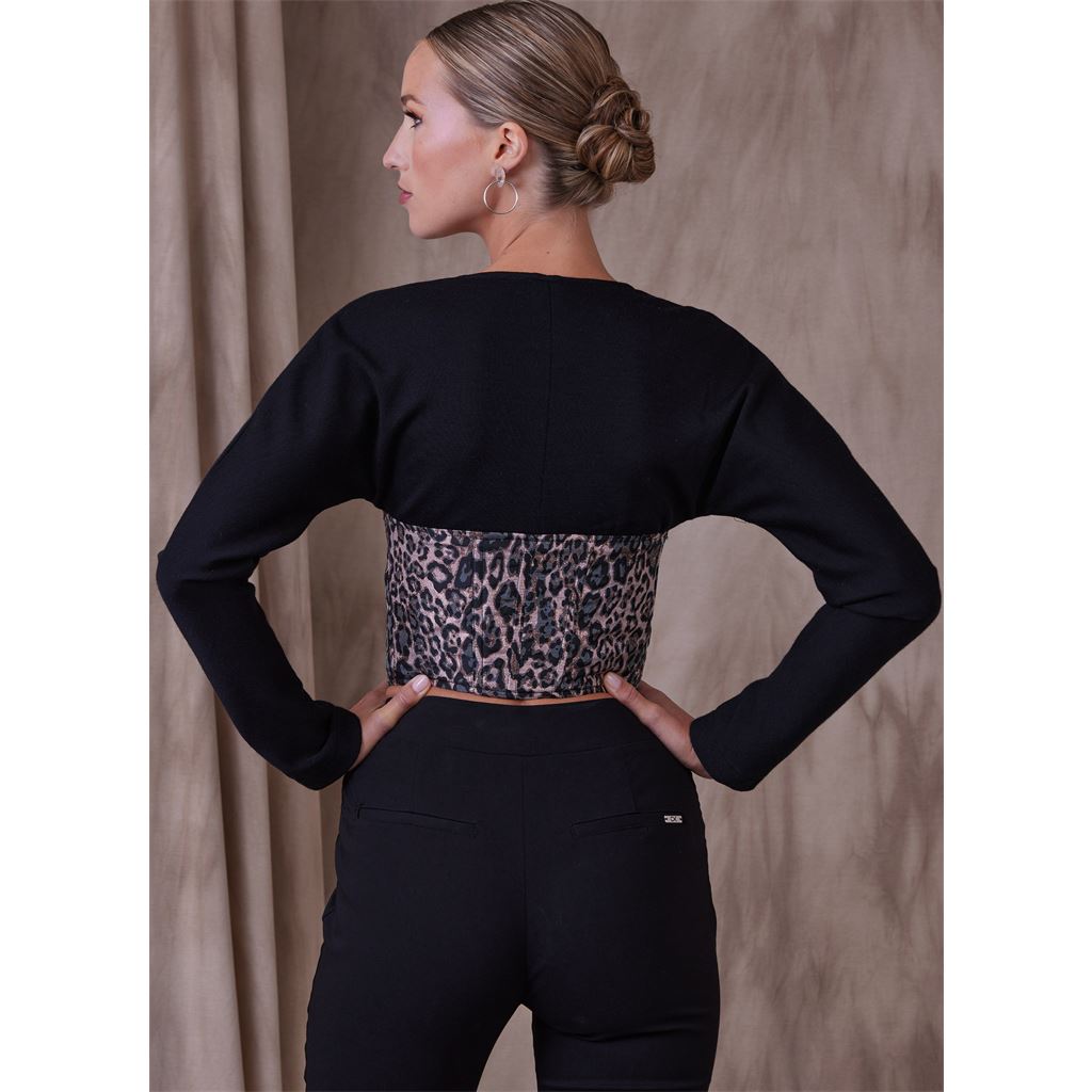 Vogue Pattern V1938 Misses Tops 1938 Image 7 From Patternsandplains.com