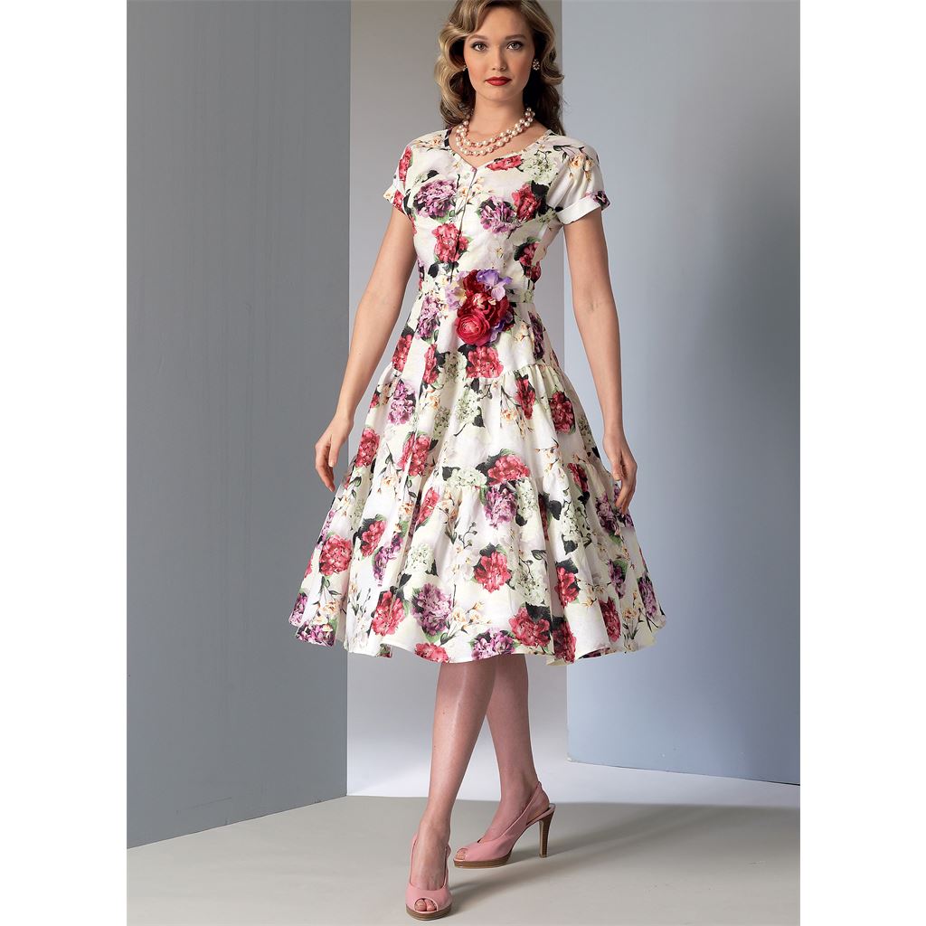 Vogue Pattern V9106 Misses Dress and Belt 9106 Image 2 From Patternsandplains.com.jpg