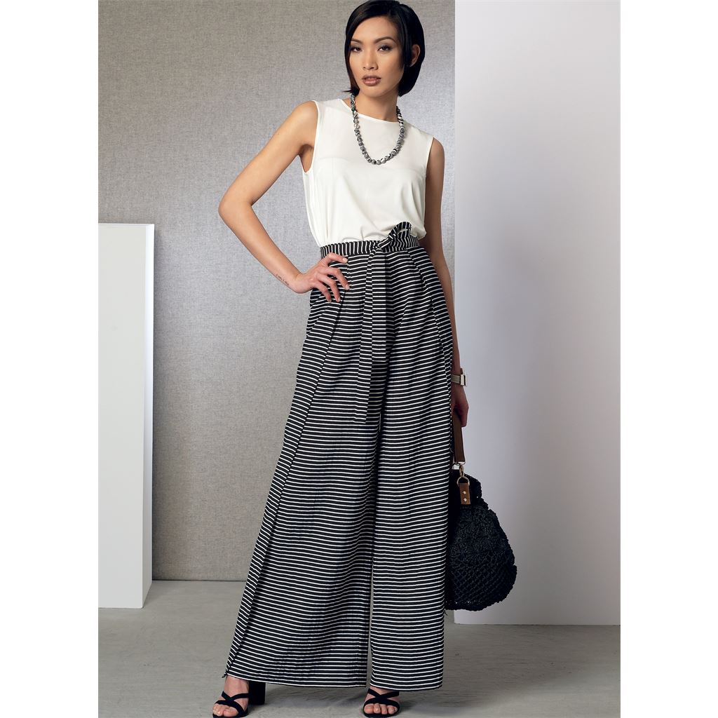 Vogue Pattern V9191 Misses Ponchos Back Pleat Top Shorts and Wide Leg Wrap Pants 9191 Image 5 From Patternsandplains.com.jpg